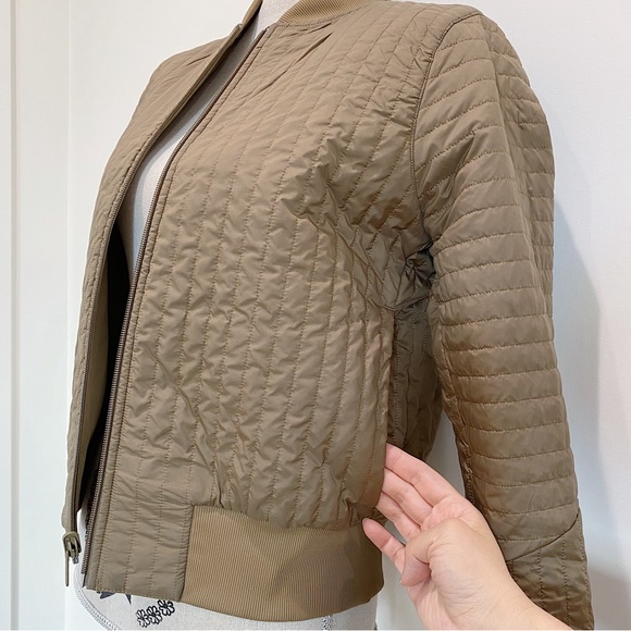 Lululemon padded bomber jacket - Picture 7 of 11